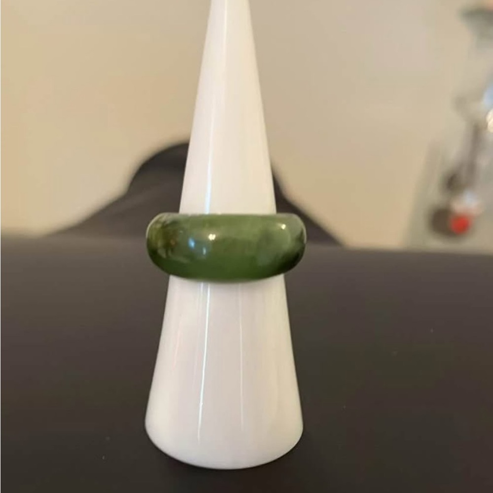 Elegant Green Jade Ring